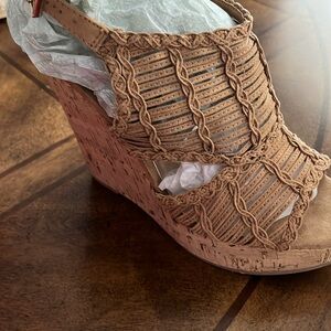 Carlos Santana wedge sandals, new inbox